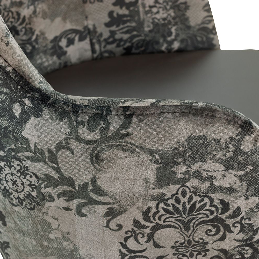 Beizton: Schwarz | Bezug Sitz:A2866 | Bezug Rücken: A3174