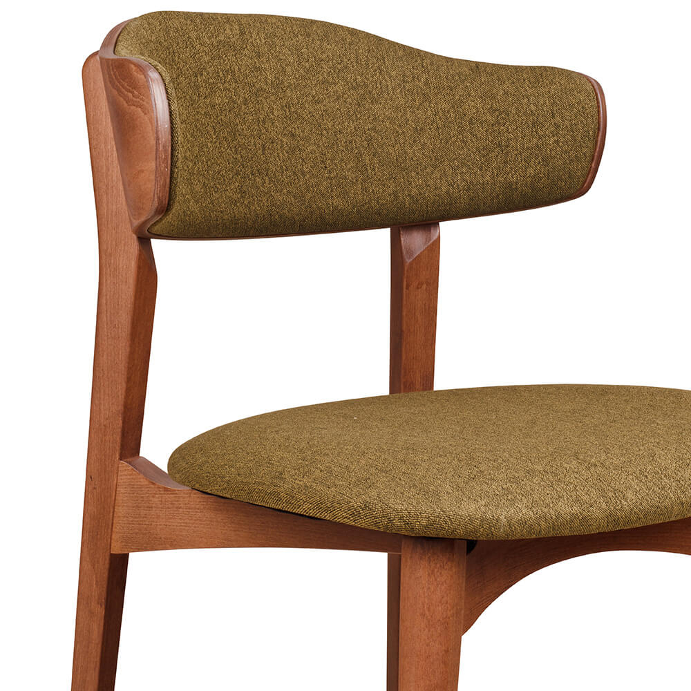 Gepolsterter Holzstuhl Kani-2P für Gastronomie – Vorderansicht