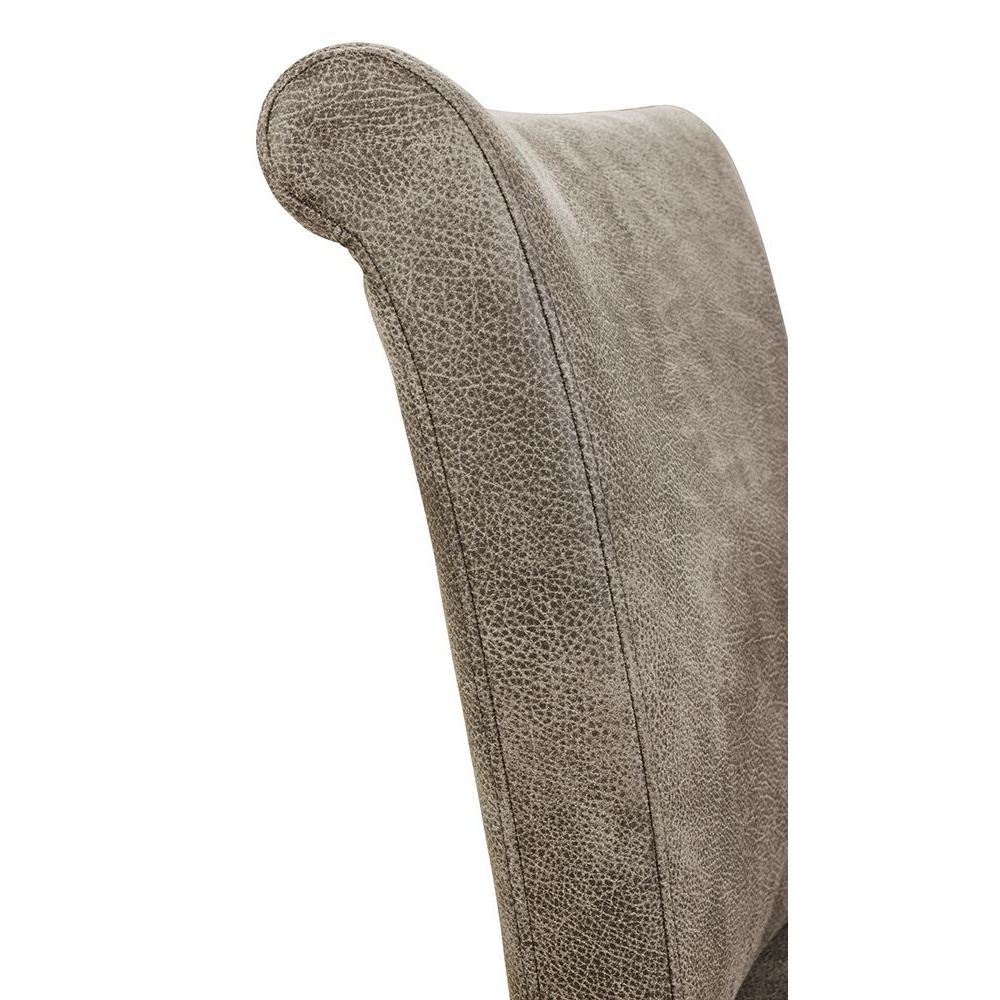 Anwendungsbeispiel / Beizton: Wenge / Bezug: Hunt-105