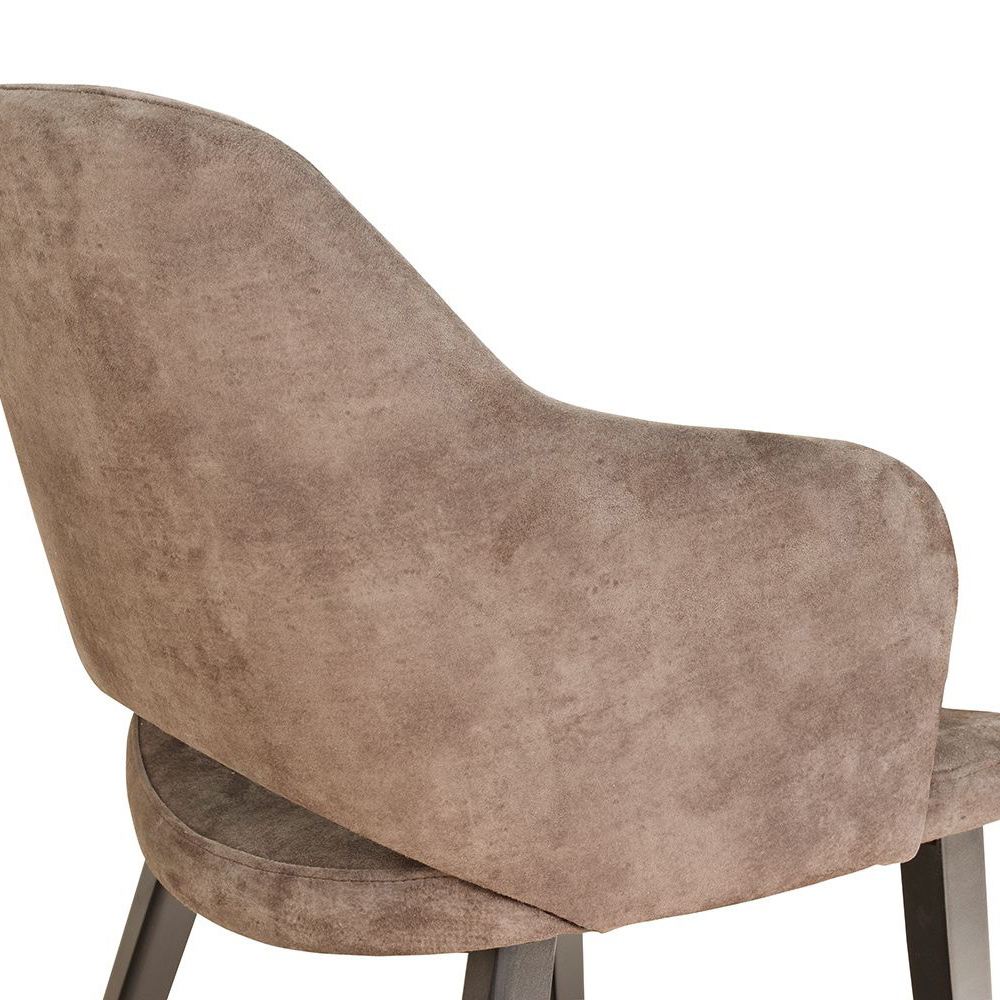 Beizton: Schwarz lackiert | Bezug: Clydo-809