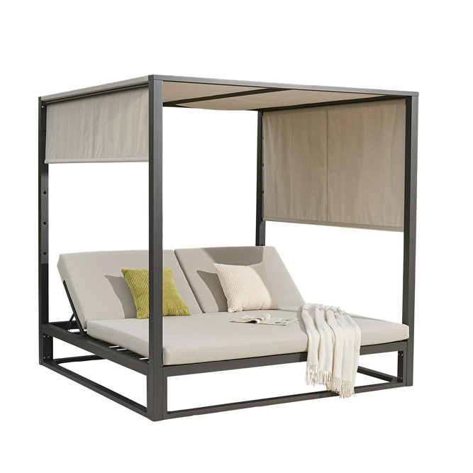 Liegebett_Luxuriosa-Daybed_1000px Luxuriosa Outdoor Daybed