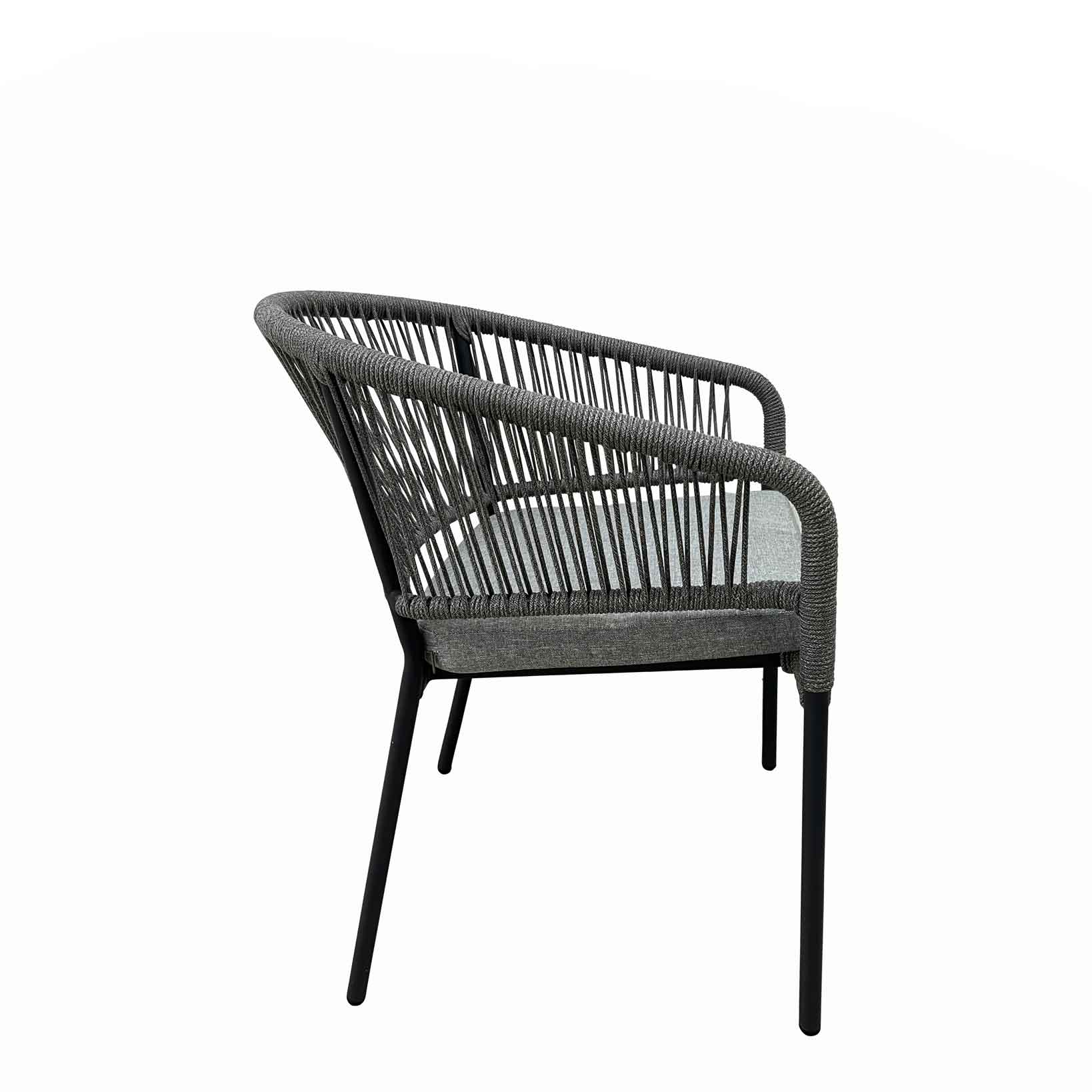 Densa Grey Outdoorstuhl mit Armlehnen, Sitzkissen und Geflecht – Seitenansicht