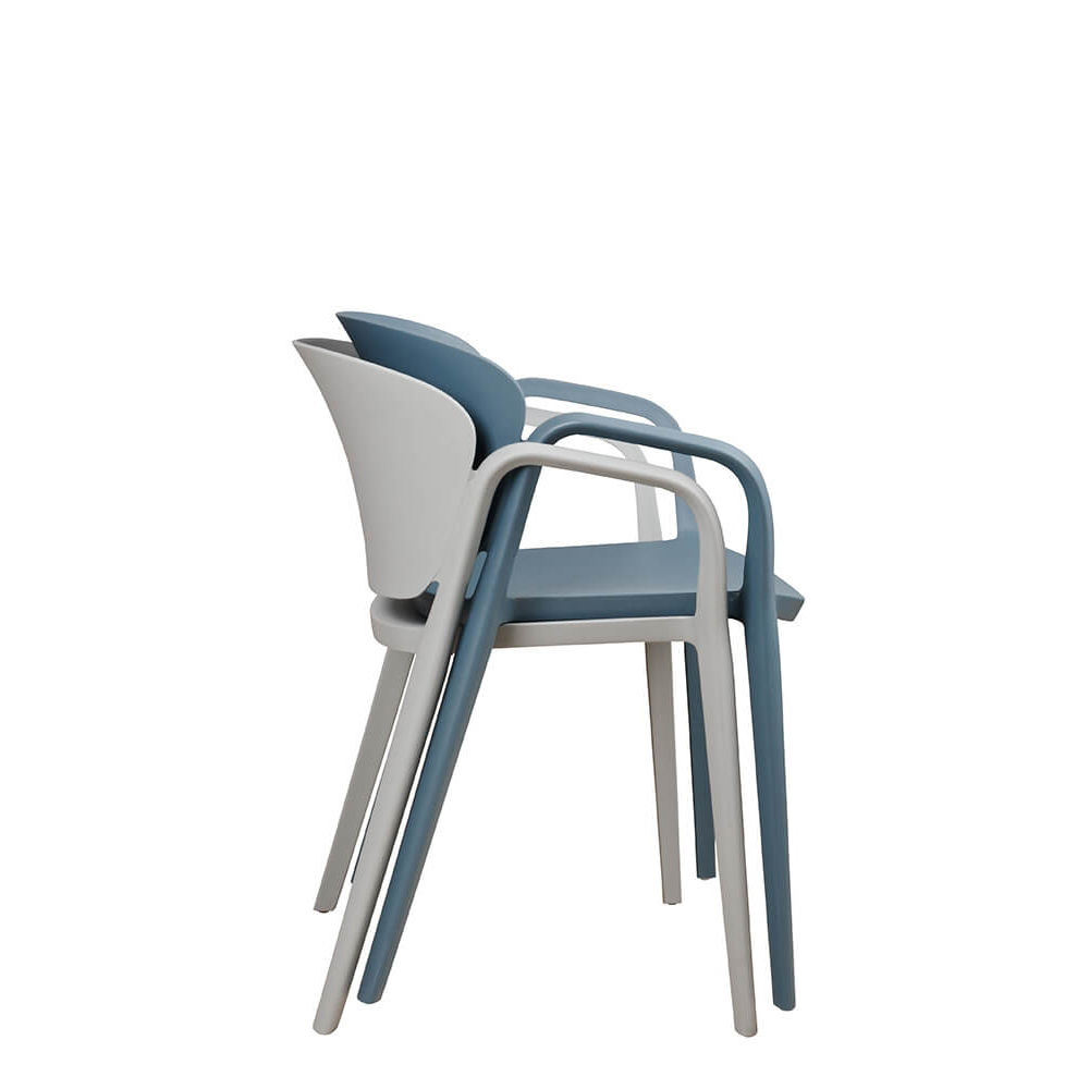 Gastronomie_Outdoor_Kunstoffstuhl_Foma_1800_grey_stapel3qNYAzC85i8FT