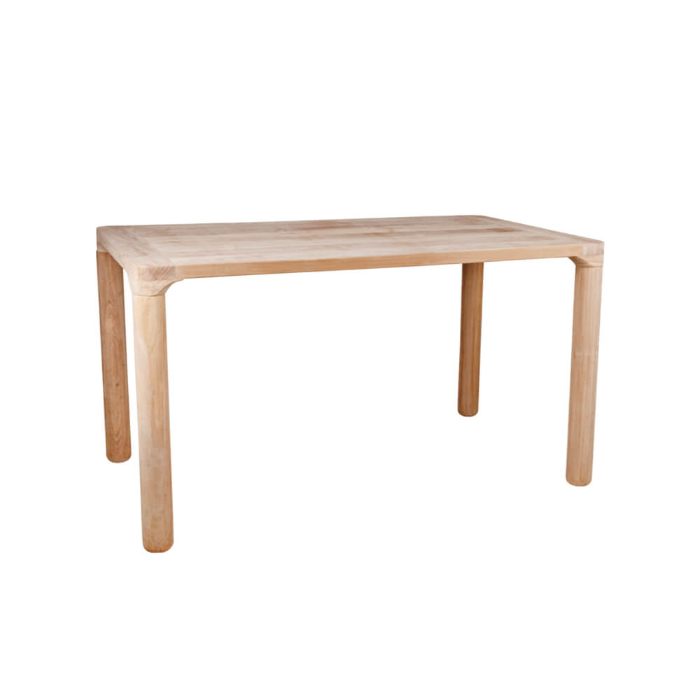 Massiver Outdoor-Tisch Zubella 140 aus Holz, rechteckige Form mit runden Tischbeinen