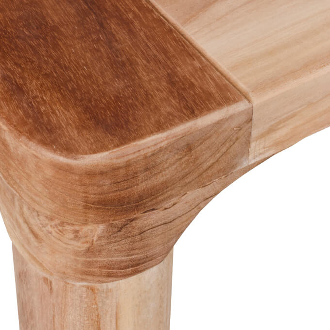 Detailaufnahme Ecke vom Outdoor-Tisch Zubella 80 aus Massivholz mit runden Tischbeinen