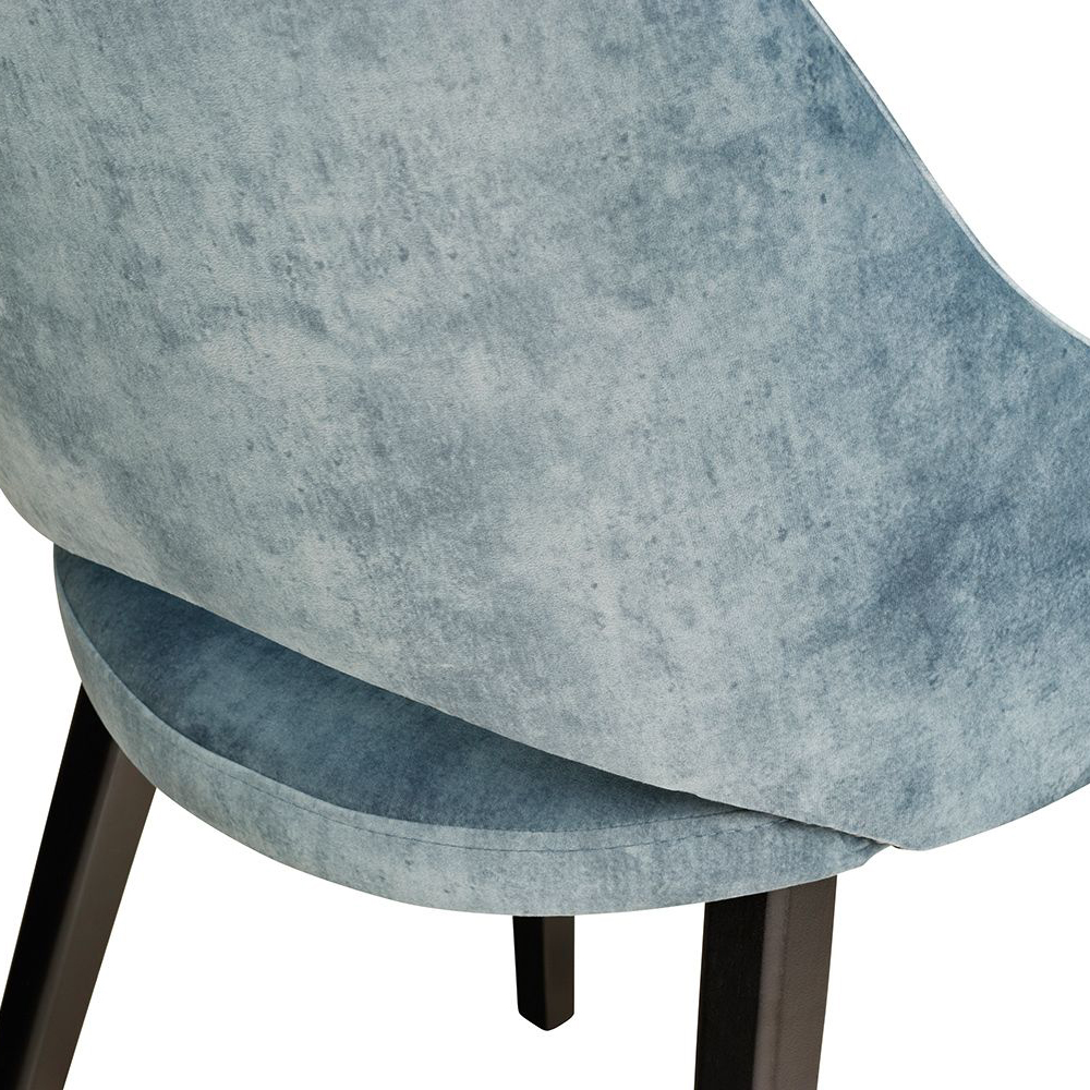 Beizton: Schwarz lackiert | Bezug: Bonny 519