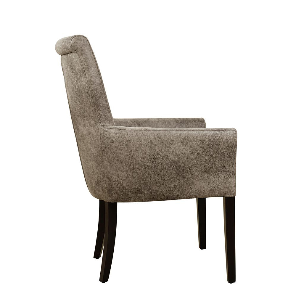 Anwendungsbeispiel / Beizton: Wenge / Bezug: Hunt-105