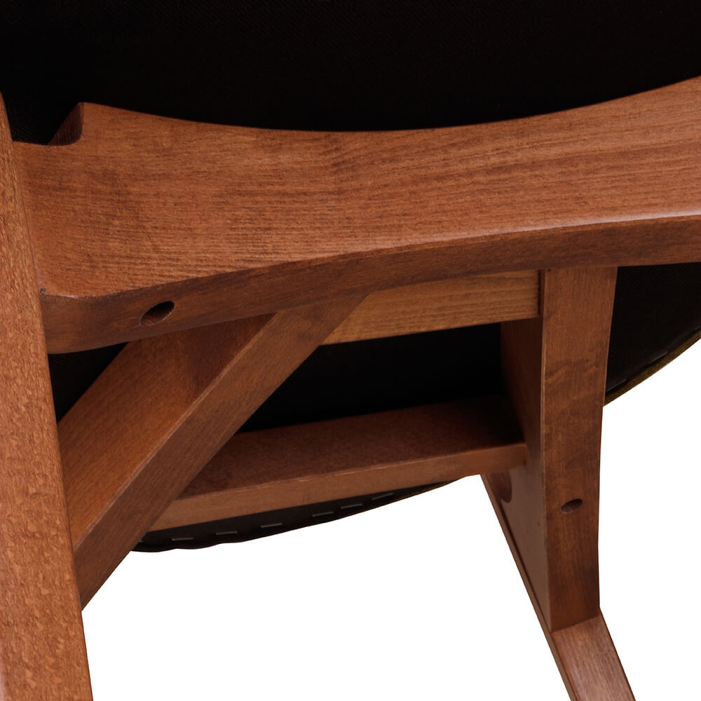 Gepolsterter Holzstuhl Kani-2P für Gastronomie – Vorderansicht