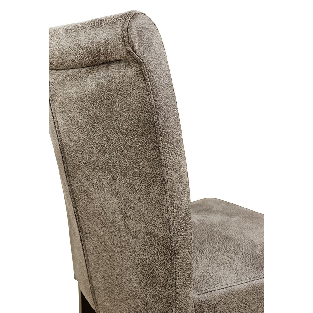 Anwendungsbeispiel / Beizton: Wenge / Bezug: Hunt-105