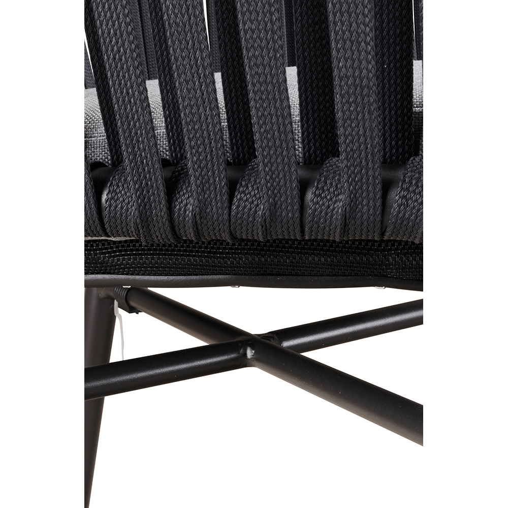 Outdoor-Barhocker Ramila-Bar Dark Grey mit Aluminiumgestell und grauem Sitzkissen Detailansicht Kunststoff-Geflecht